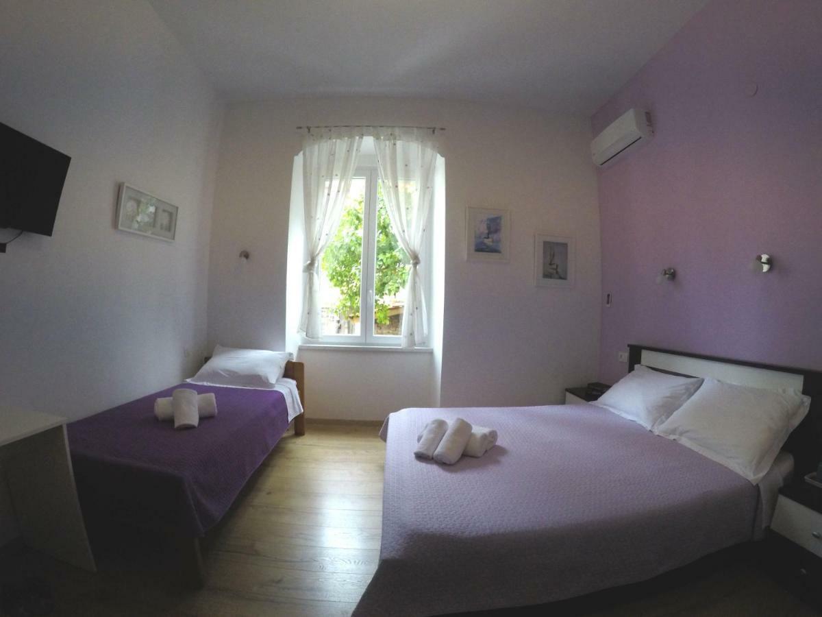 Rooms Gero Zára Kültér fotó