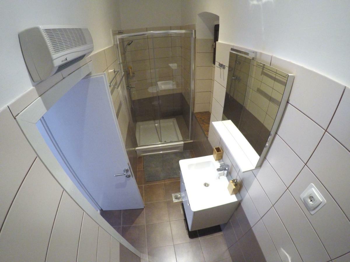 Rooms Gero Zára Kültér fotó