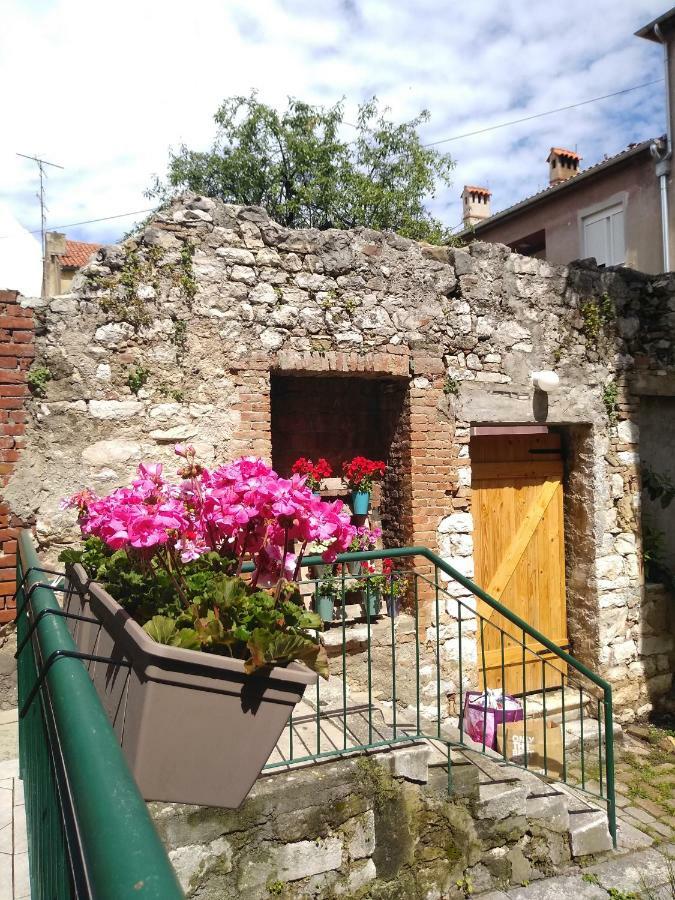 Rooms Gero Zára Kültér fotó